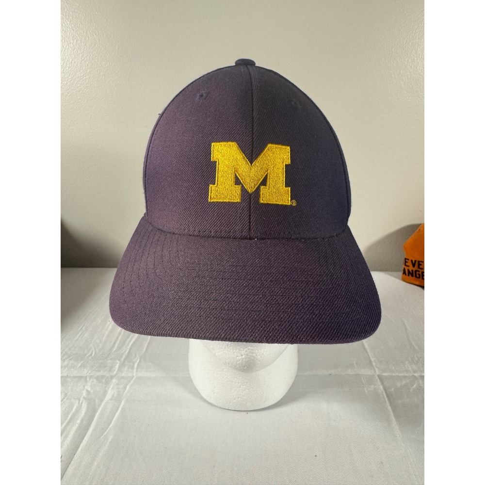 Michigan Wolverines Snapback Hat Navy Blue Maize Yellow Embroidered M Cap
